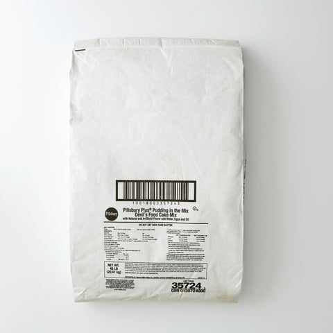 Pillsbury Plus™ CAKE MIX DEVIL'S FOOD PUDDING IN THE MIX